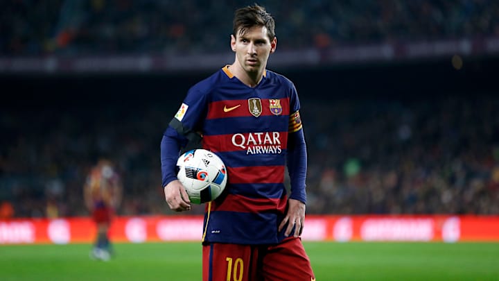 Lionel Messi pokes fun at Ferrari rumors regarding Cristiano Ronaldo Lionel Messi pokes fun at Ferrari rumors regarding Cristiano Ronaldo