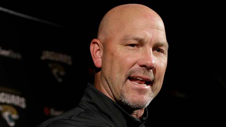 Savage steps in to lead Texans over Jaguars 21-20