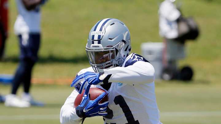 Cowboys sign 1st-round pick RB Elliott to $25M, 4-year deal