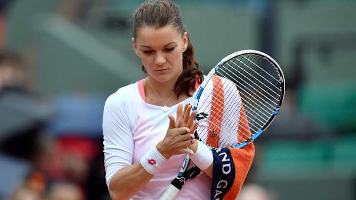 Radwanska, Halep ousted; matches cancelled on French Open Day 10