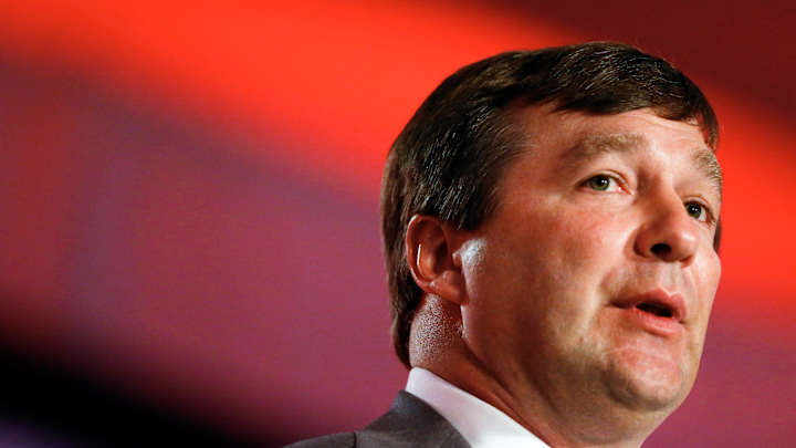 QB questions abound in SEC beyond Dobbs, Kelly, Knight