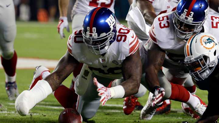 Giants defensive end Jason Pierre-Paul has hernia surgery