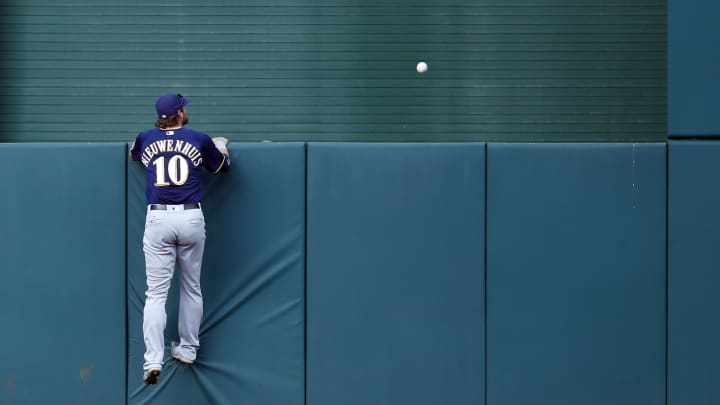 Nationals use 3 HRs to beat Brewers 7-4 to avoid sweep