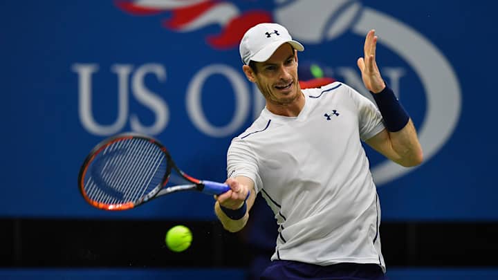 Murray, Halep win under Ashe roof; Venus cruises to U.S. Open third round
