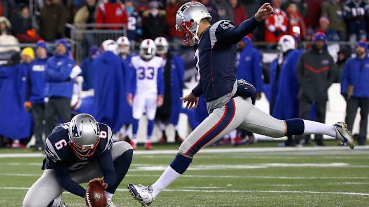 Police delivered balls, air gauges to Gillette before Patriots-Chiefs