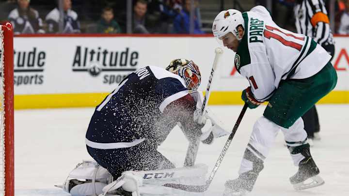 Parise, Dubnyk lift Wild to 4-0 win over Avalanche