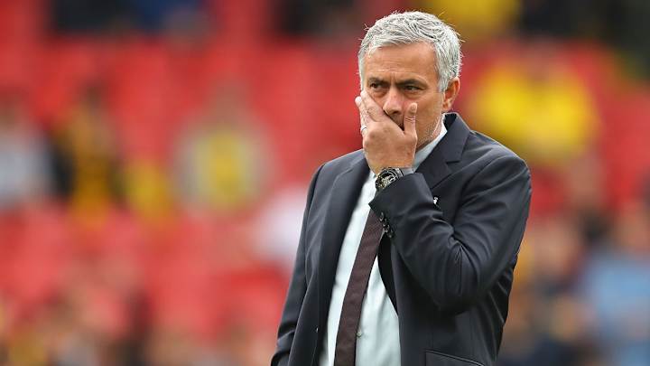 Mourinho under pressure as Manchester United lose again