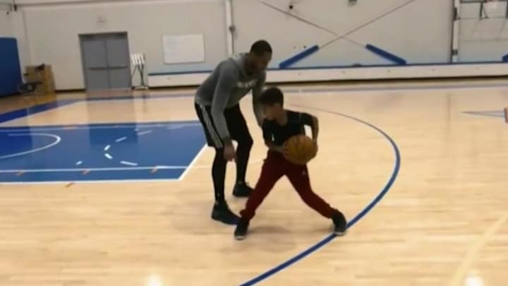 Carmelo Anthony is teaching his son how to repeatedly jab step just like he does