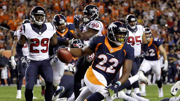 Broncos promote Juwan Thompson with CJ Anderson on IR