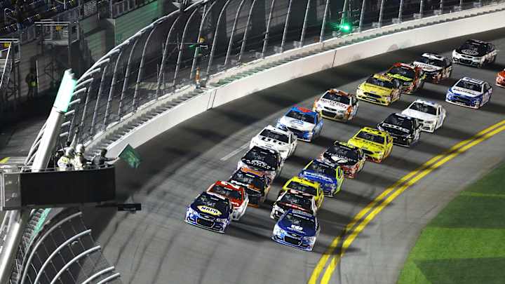 Dale Earnhardt Jr., Kyle Busch win Daytona qualifying races Dale Earnhardt Jr., Kyle Busch win Daytona qualifying races