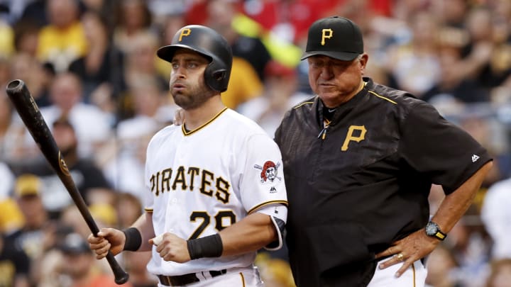 Pirates put C Cervelli on DL with broken hand, get C Kratz