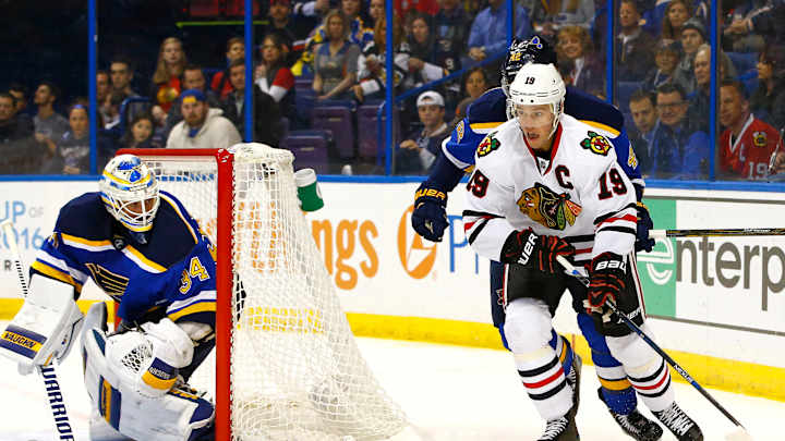 Blues outlast Blackhawks in shootout for 4th straight win