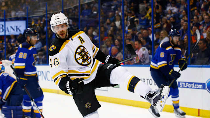 Krejci has big game, Bruins hold off Blues 6-5