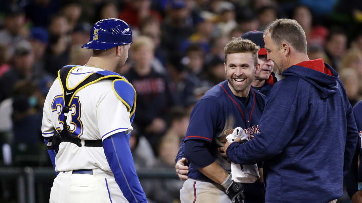 Walker allows 3 homers, Mariners swept by Twins