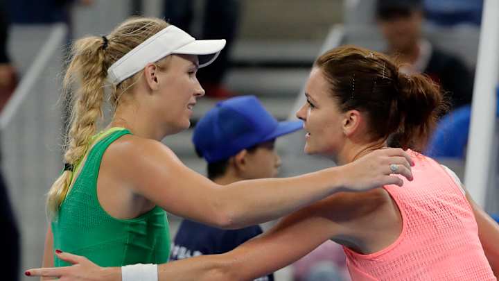 Radwanska tops Wozniacki, top-ranked Kerber loses to Svitolina at China Open
