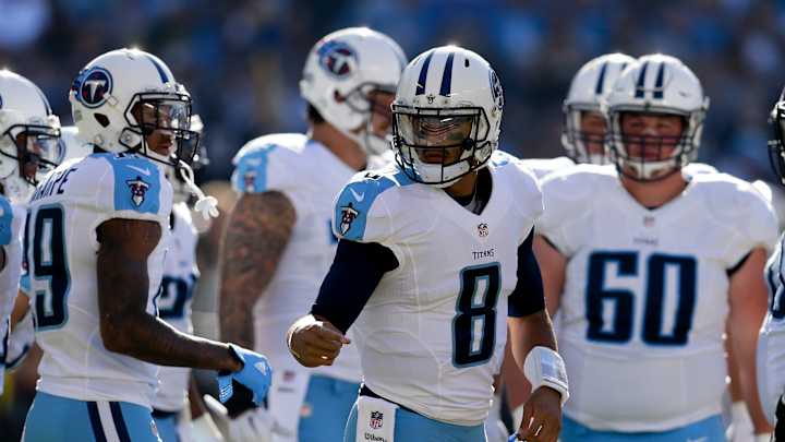Titans hope streak to playoffs starts against Bears