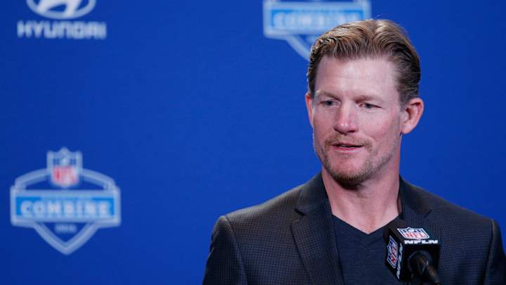 Rams, Titans discussed trade during secret bathroom trips