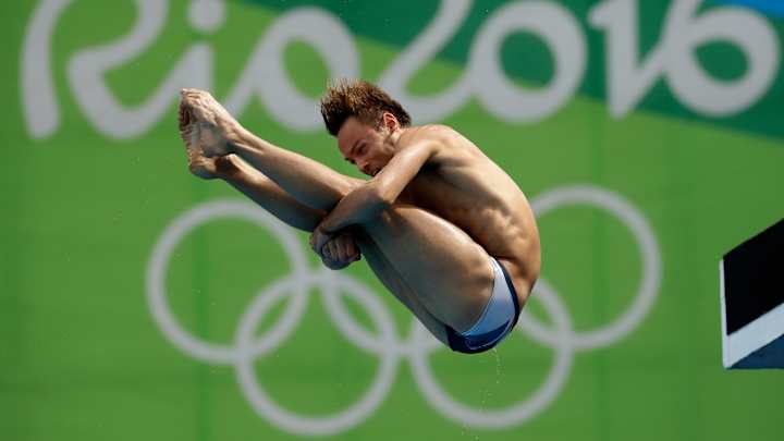 BTom Daley fails to qualify in 10-meter diving; Chinese lead