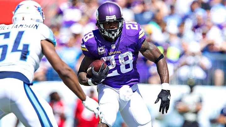 Adrian Peterson's back! Should fantasy owners start the Vikings RB in Week 15?