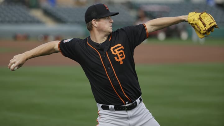 Giants RHP Matt Cain has cyst removed in throwing arm Giants RHP Matt Cain has cyst removed in throwing arm
