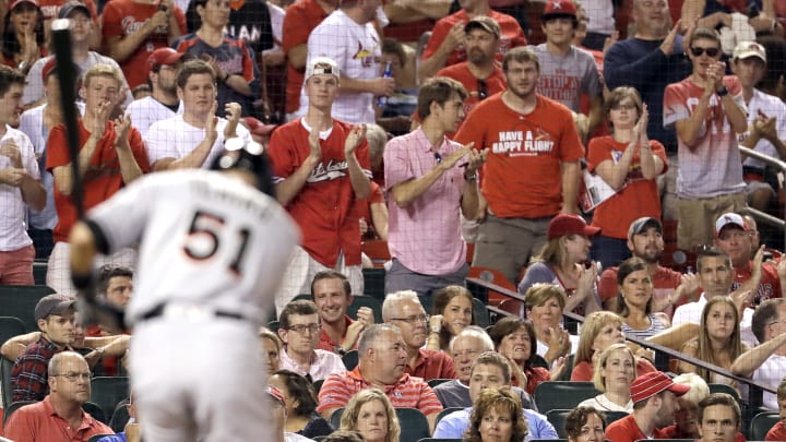 Suzuki does his piece in Marlins' 7-6 win over Cardinals