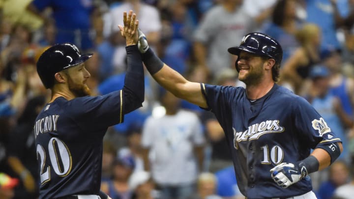 Nieuwenhuis hits 2 home runs, Brewers beat Cubs 6-1