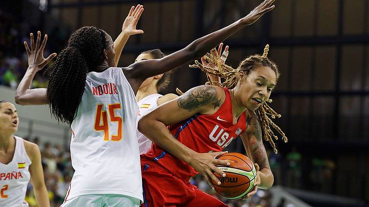U.S. women's basketball team downs Spain in second straight rout in Rio U.S. women's basketball team downs Spain in second straight rout in Rio
