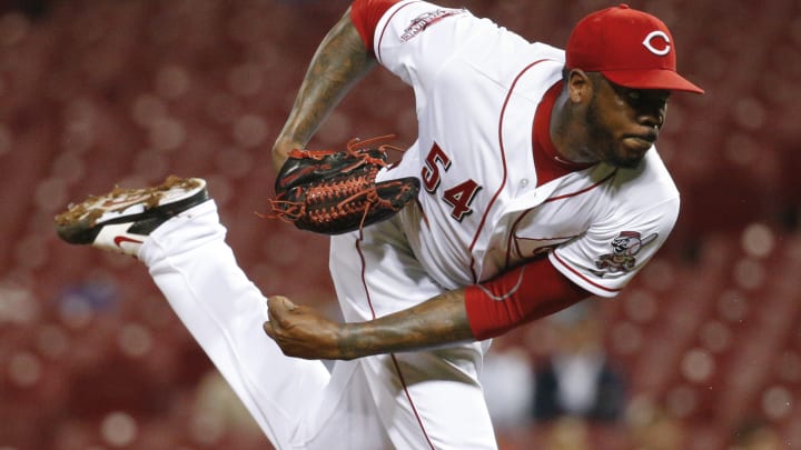 Closer Aroldis Chapman agrees with Yankees at $11,325,000 Closer Aroldis Chapman agrees with Yankees at $11,325,000