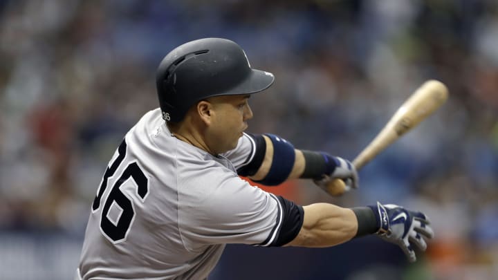 Yanks deal Beltran to Rangers for former 1st-round pick