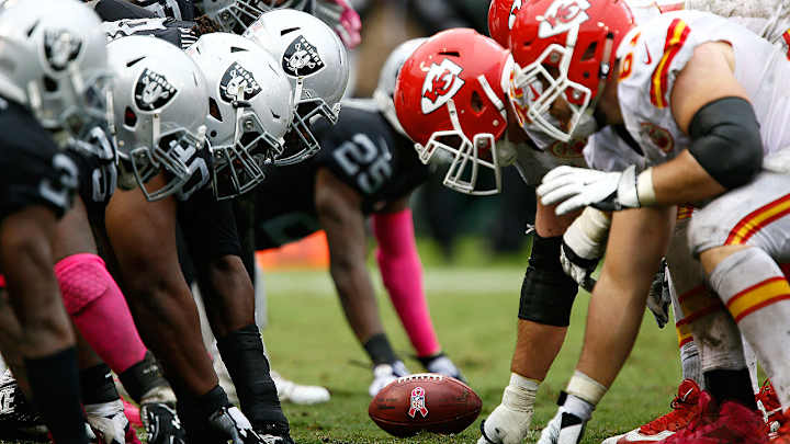 NFL Week 14 picks: Chiefs, Raiders playing for AFC West supremacy on Thursday night