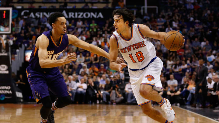 Vujacic, Anthony lead hot-shooting Knicks past Suns