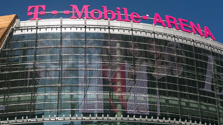 Las Vegas NHL team reveals Golden Knights name, logo