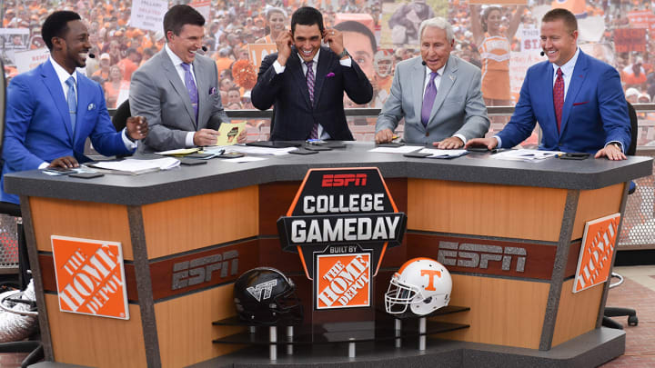 Media Circus: Inside College GameDay's special Michigan-Ohio State broadcast Media Circus: Inside College GameDay's special Michigan-Ohio State broadcast