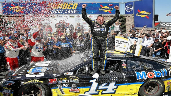 Tony Stewart is where he needs to be – can he stay there? Tony Stewart is where he needs to be – can he stay there?