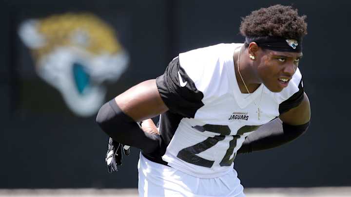 Jaguars rookie Ramsey practices, shows no issues with knee