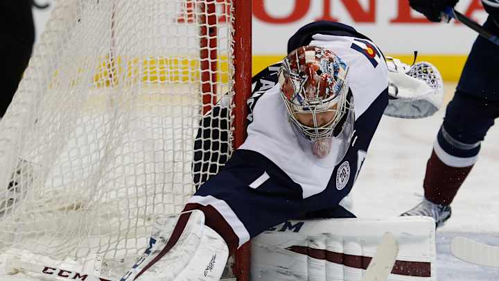 Varlamov makes 37 saves in return, Avs beat Coyotes 3-1