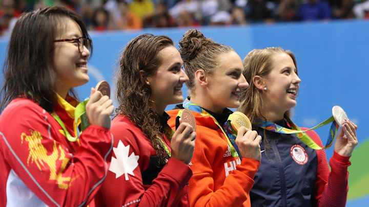 Chinese swimmer wins public's heart for rare candor