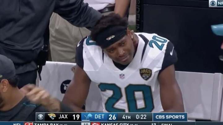 Video: Jalen Ramsey in tears on sideline after Jaguars lose fifth straight
