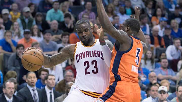 Watch: Woman in stands tells LeBron to ‘suck it up’