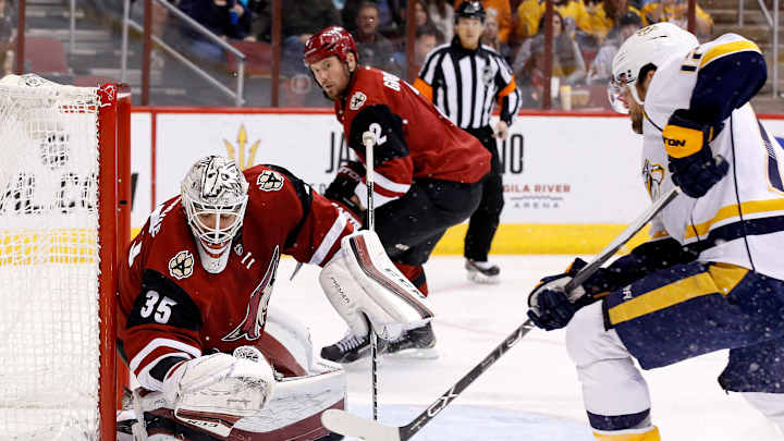 Domingue, Rieder lead Coyotes to 4-0 win over Predators