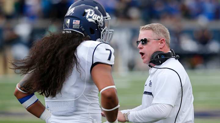 Lagow helps Hoosiers take easy route past Ball St. 30-20