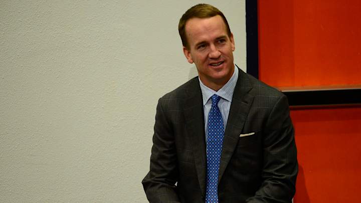 Peyton Manning to serve as honorary official for NASCAR race at Bristol