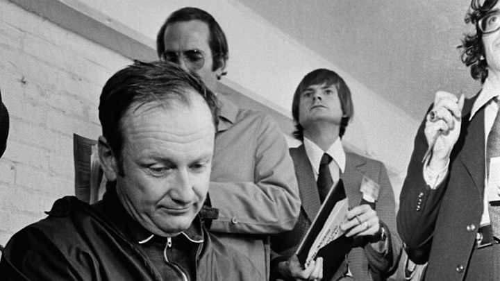 From Merkle to McNabb, a look at a few famous tie games From Merkle to McNabb, a look at a few famous tie games