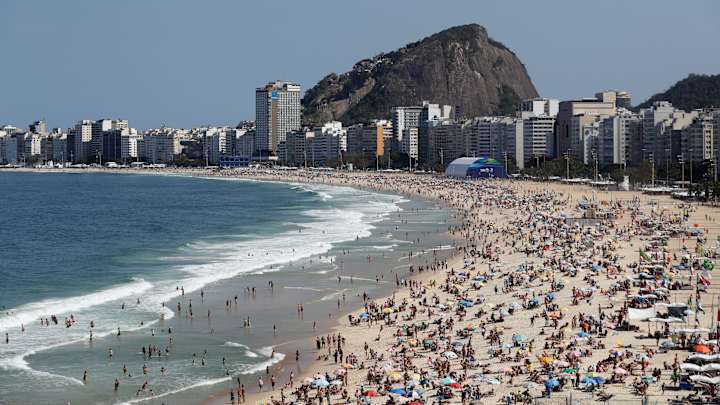 Olympic-goers get an eyeful of Rio's beauty-consumed culture