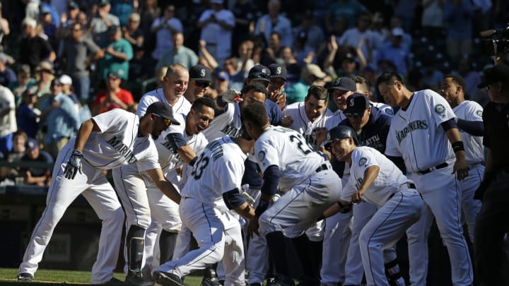 Iannetta's HR lifts Mariners past Rays 6-5 in 11 Iannetta's HR lifts Mariners past Rays 6-5 in 11