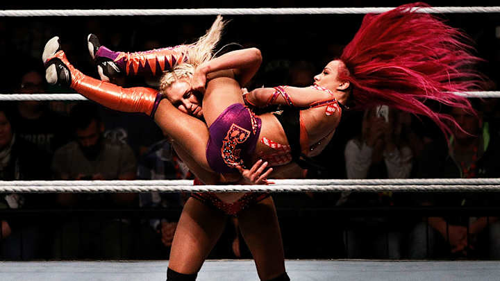 Wacky Sports Photos of the Week (Nov. 2-8)