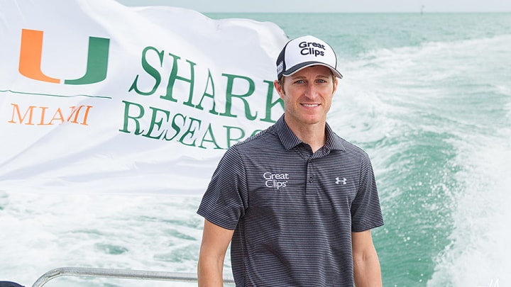 Discovery Channel to sponsor driver Kasey Kahne ahead of Shark Week