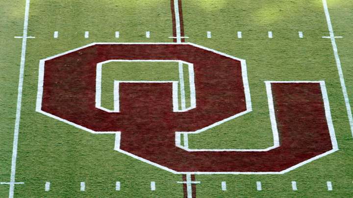 Oklahoma wideout John Humphrey will transfer