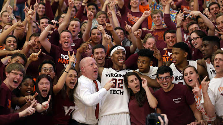 Virginia Tech extends Williams' contract through 2022-23
