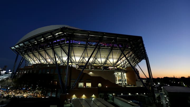 Venus, Serena Williams featured on Ashe in Day 2 of US Open